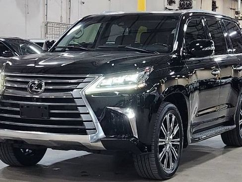 Used 2020 Lexus LX 570 4WD w/ Luxury Package image 1