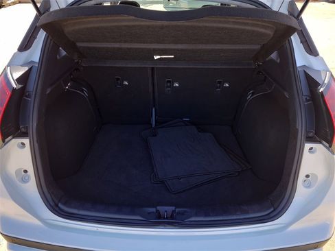 Certified 2023 Nissan Kicks SR w/ SR Premium Package image 8