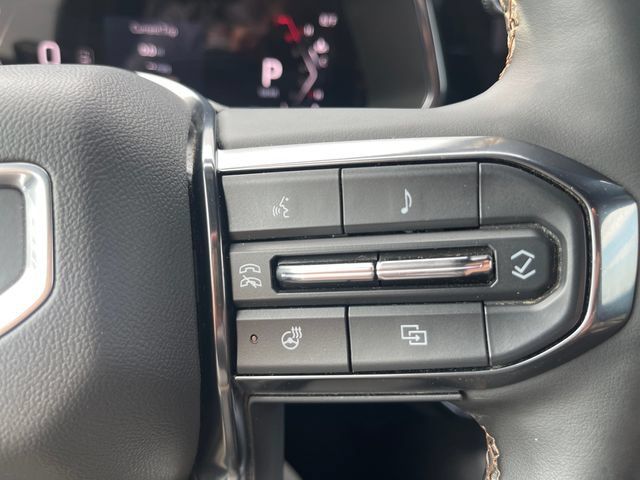 Used 2024 GMC Canyon AT4 w/ AT4 Premium Package AWD/4WD image 24