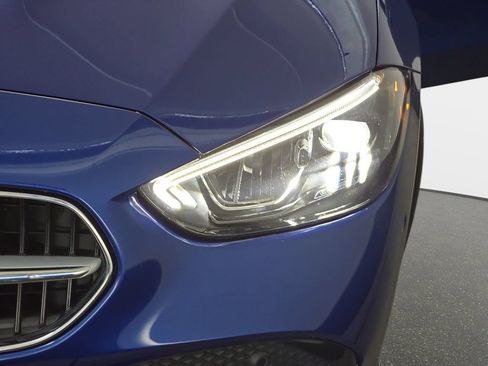 Used 2023 Mercedes-Benz C 300 4MATIC Sedan image 32