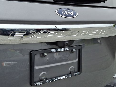 Used 2023 Ford Explorer XLT w/ Equipment Group 202A AWD/4WD image 30