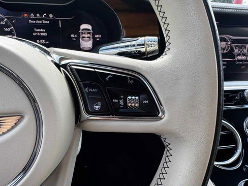Used 2022 Bentley Continental GT image 39