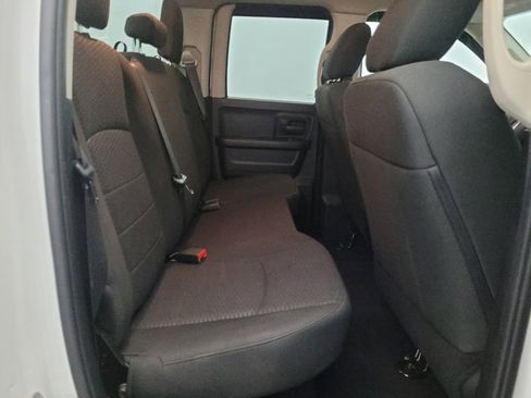 Used 2019 RAM 1500 Express w/ Express Value Package AWD/4WD image 19