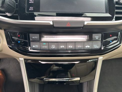 Used 2016 Honda Accord EX-L image 22