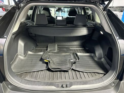 Used 2025 Toyota RAV4 XLE image 30