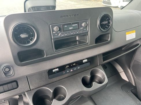 New 2025 Mercedes-Benz Sprinter 3500 image 27