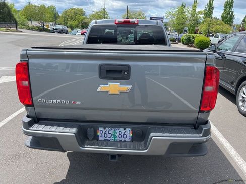 Used 2018 Chevrolet Colorado Z71 AWD/4WD image 5