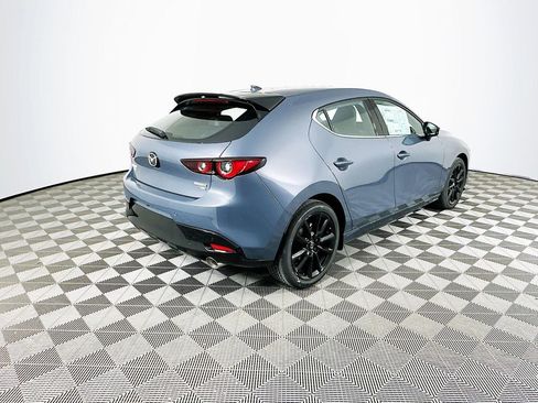 New 2026 MAZDA MAZDA3 Hatchback w/Premium Plus Pkg image 9