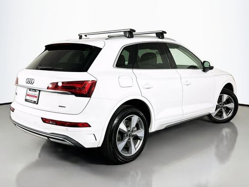 Used 2023 Audi Q5 2.0T Premium w/ Convenience Package image 14