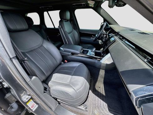 Used 2023 Land Rover Range Rover SE AWD/4WD image 14