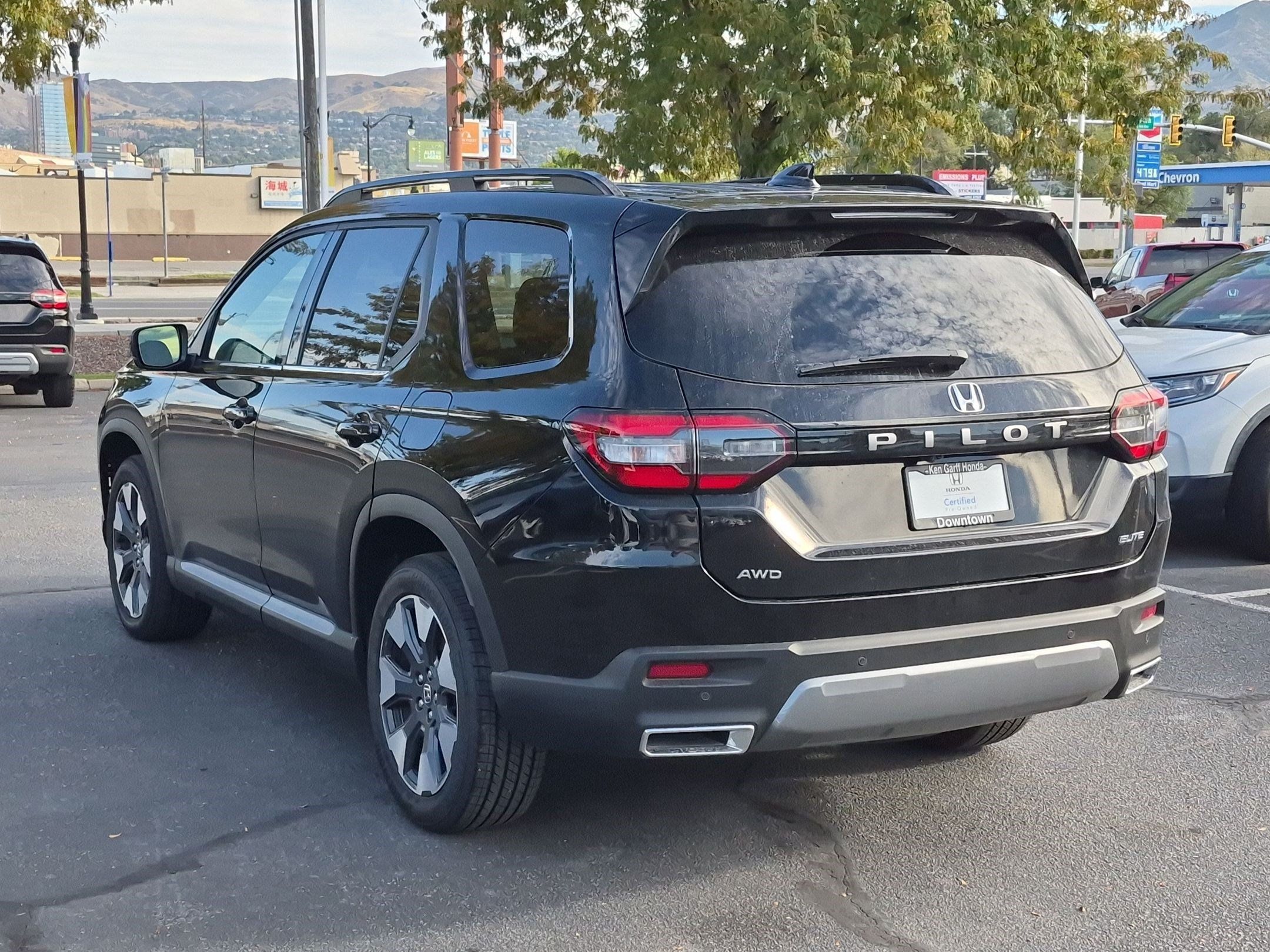 Certified 2026 Honda Pilot Elite image 8