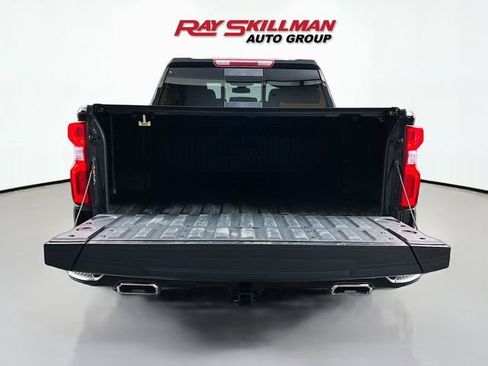 Used 2022 Chevrolet Silverado 1500 High Country image 27