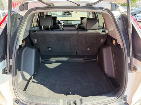 Used 2018 Honda CR-V Touring image 8