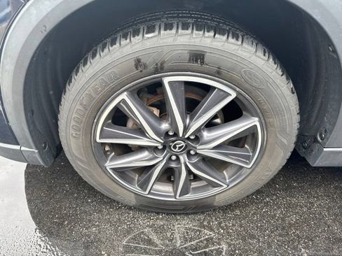 Used 2018 MAZDA CX-5 Touring w/ Preferred Equipment Package AWD/4WD image 11