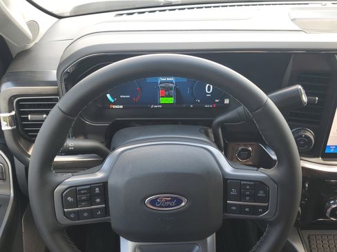 New 2026 Ford F350 Lariat w/ Lariat Premium Package image 19