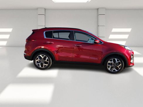 Used 2022 Kia Sportage EX image 6
