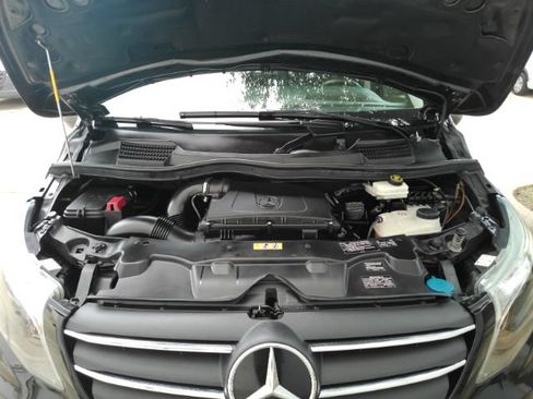Used 2023 Mercedes-Benz Metris Passenger image 48