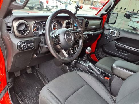 Used 2019 Jeep Wrangler Sport image 21