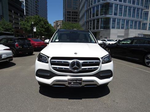 Certified 2021 Mercedes-Benz GLS 450 4MATIC image 6