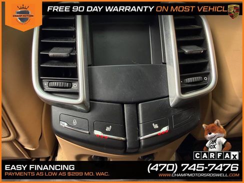 Used 2016 Porsche Cayenne image 18