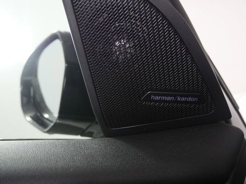 Certified 2025 BMW X3 M50 image 9