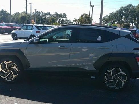 New 2026 Hyundai Kona SEL Premium image 17