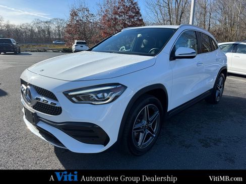 Certified 2022 Mercedes-Benz GLA 250 4MATIC image 4