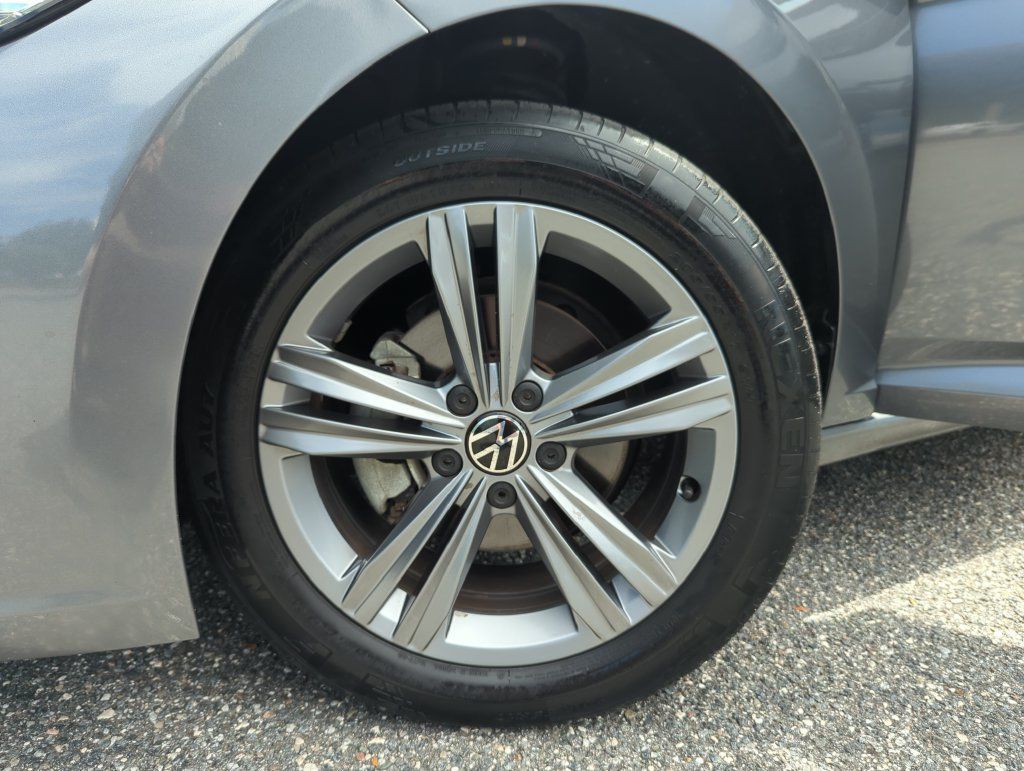 Used 2022 Volkswagen Jetta SE FWD image 47
