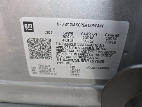 Used 2024 Buick Encore GX Preferred AWD/4WD image 34