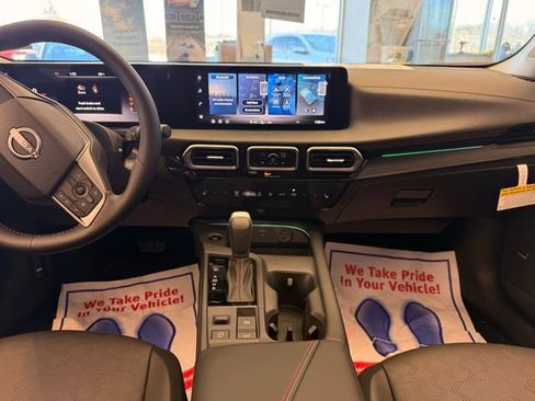 New 2026 Nissan Sentra SR w/ SR Premium Package image 22