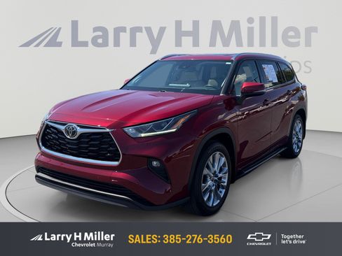 Used 2023 Toyota Highlander Limited AWD/4WD image 1