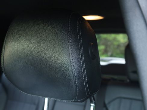 Used 2018 Mercedes-Benz GLE 350 4MATIC image 29