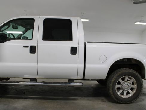 Used 2008 Ford F250 Lariat image 4