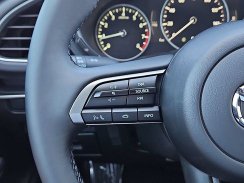 New 2026 MAZDA MAZDA3 s FWD image 21