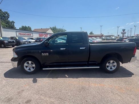 Used 2017 RAM 1500 Classic SLT RWD image 5