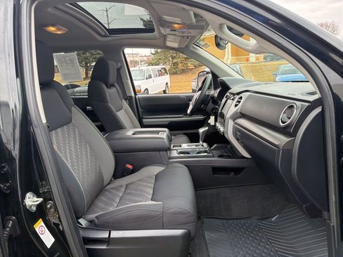 Used 2018 Toyota Tundra SR5 image 24