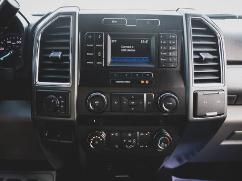 Used 2018 Ford F250 XLT image 4