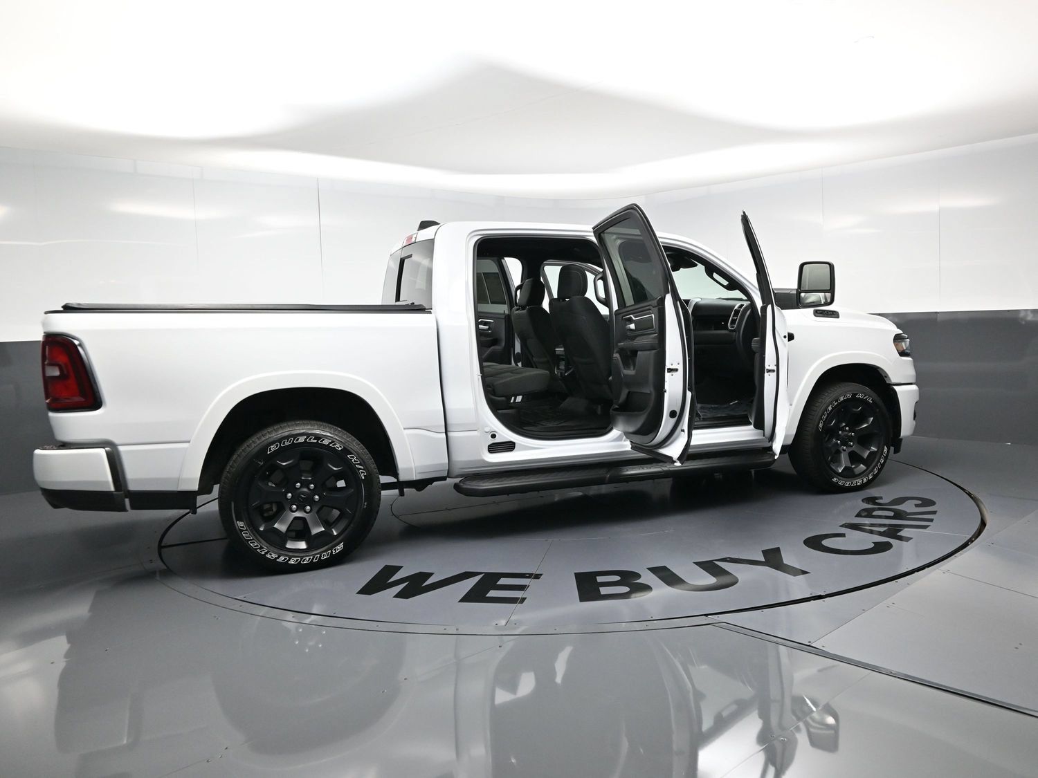 Used 2025 RAM 1500 Big Horn AWD/4WD image 25