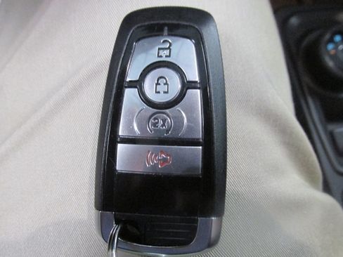 Used 2023 Ford Maverick Lariat w/ Lariat Luxury Package AWD/4WD image 41