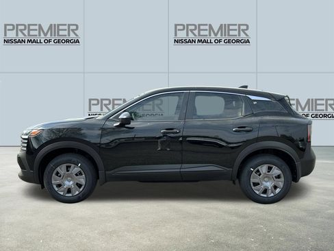Used 2026 Nissan Kicks S FWD image 6