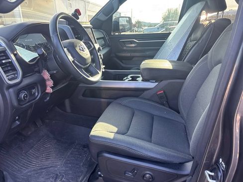 Used 2023 RAM 1500 Big Horn AWD/4WD image 7