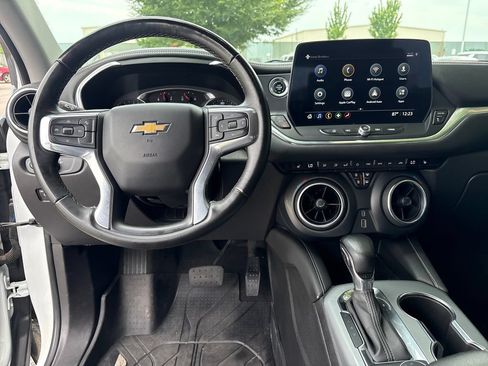 Certified 2024 Chevrolet Blazer LT w/ Midnight/Sport Edition FWD image 32