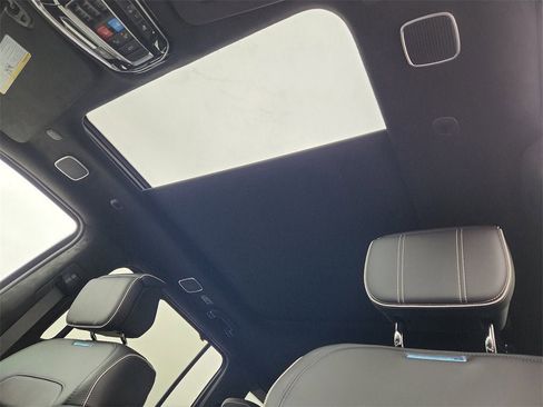 New 2024 Jeep Grand Wagoneer L Series II w/ Quick Order Packagew 28T image 13