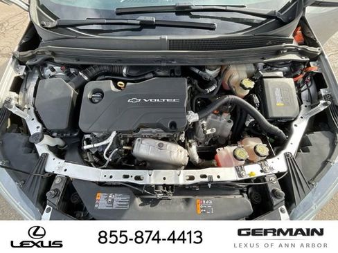 Used 2016 Chevrolet Volt Premier w/ Driver Confidence Package image 23