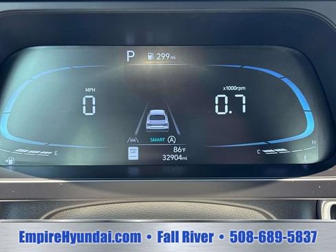 Certified 2024 Hyundai Elantra SE FWD image 19