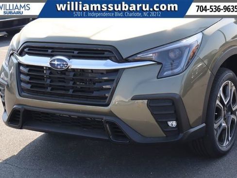 New 2026 Subaru Ascent Limited w/ Popular Package #2 AWD/4WD image 4