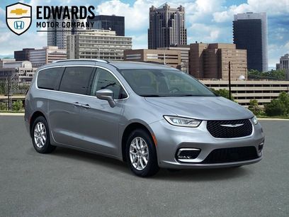Used 2021 Chrysler Pacifica Touring-L