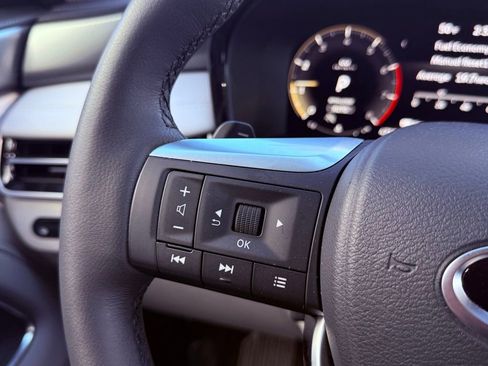 Certified 2026 INFINITI QX60 Luxe w/ Family Package image 18