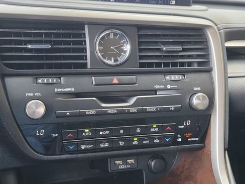 Used 2020 Lexus RX 350L FWD w/ Premium Package image 24