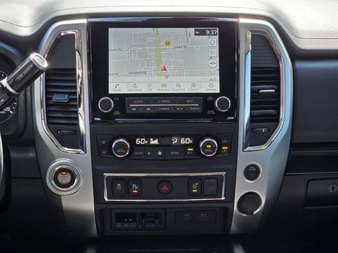 Certified 2022 Nissan Titan SV w/ SV Convenience Package RWD image 15